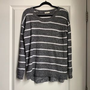 Stripped Gray & White Thin Sweater